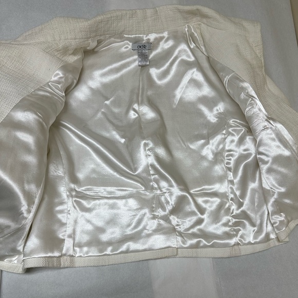 Cache Textured Swing Lined Jackie O Jacket Top 🌷 - Picture 5 of 9